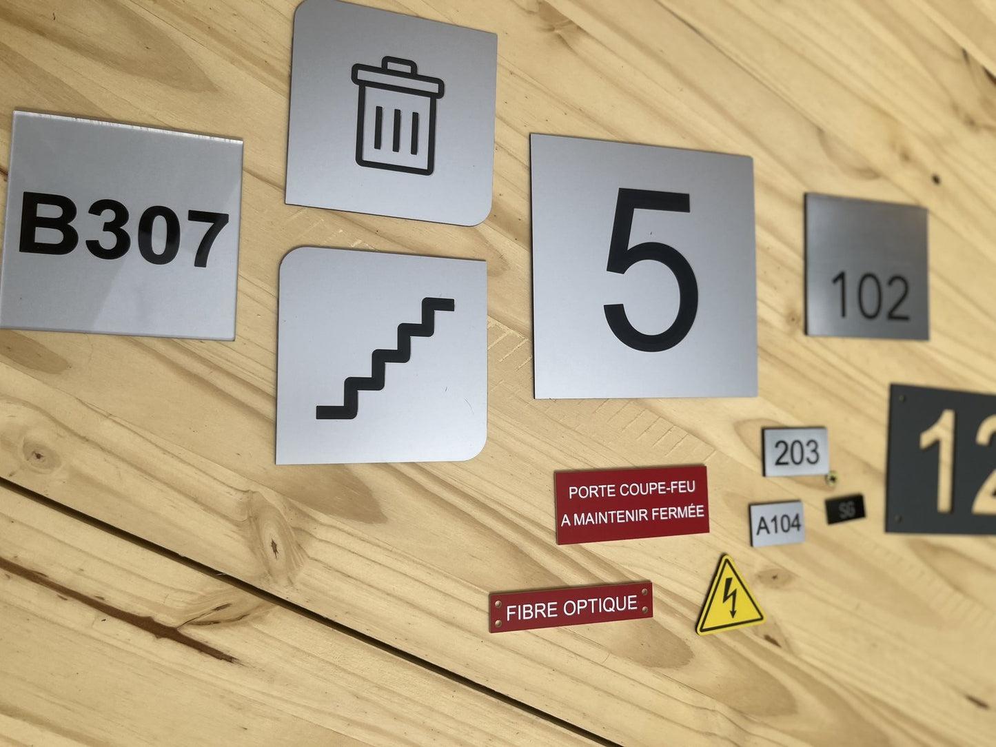 Pictogrammes de sécurité gravés